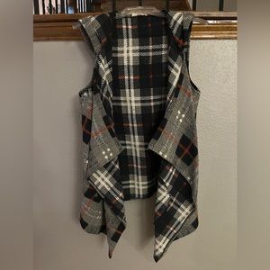 Hem & Thead plaid hooded vest